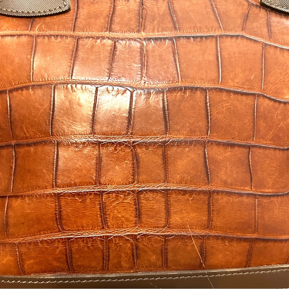 Dooney & Bourke Brown Croc-Embossed Satchel with Bamboo Handles - Vintage VGUC - Picture 14 of 15